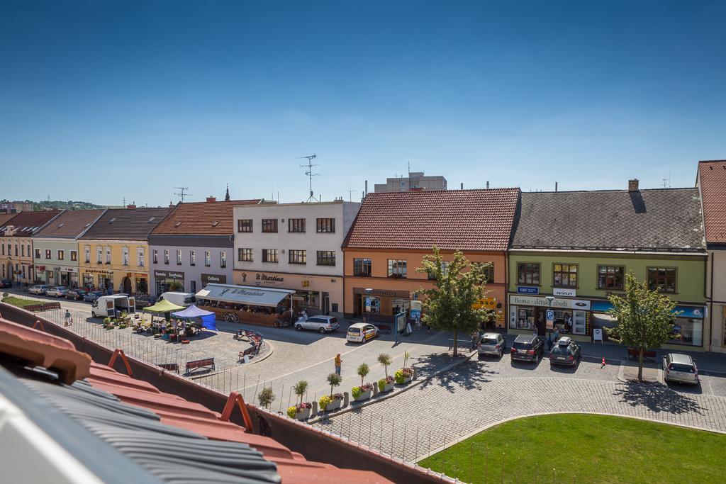 Penzion Longus Kyjov  Zewnętrze zdjęcie